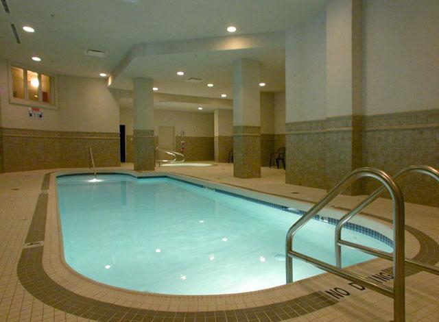דירות Downtown Waterfront Kelowna Oasis Newly Renovated 2Bed 2Bath מראה חיצוני תמונה